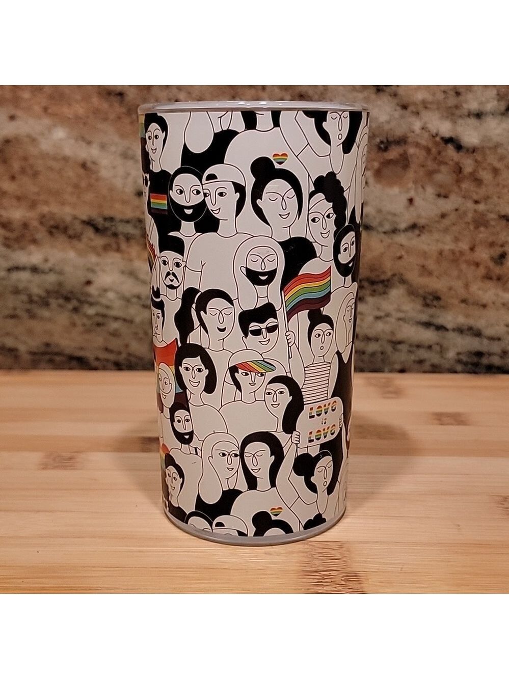 LOVE is LOVE Gay Pride LGBTQ drinking glass - Picture 2 of 4